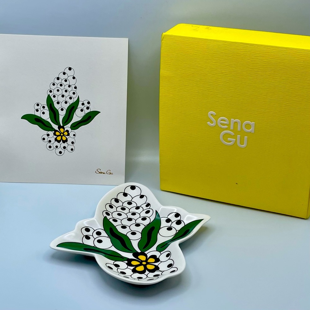 Anthropologie- Cute Trinket Plate- Hand made by artist Sena Gu /Print included